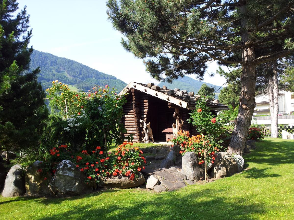 Hotel Hubertushof Vipiteno Exterior photo