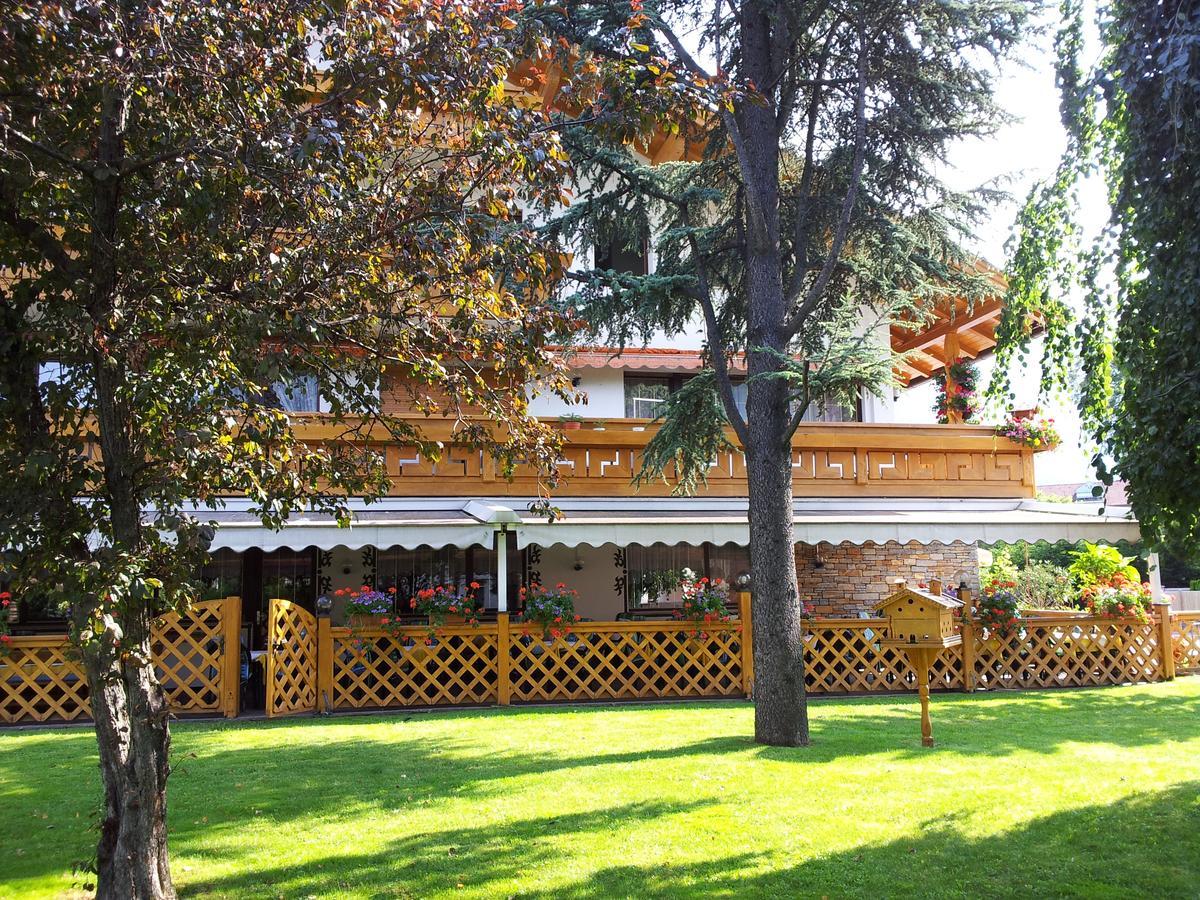 Hotel Hubertushof Vipiteno Exterior photo